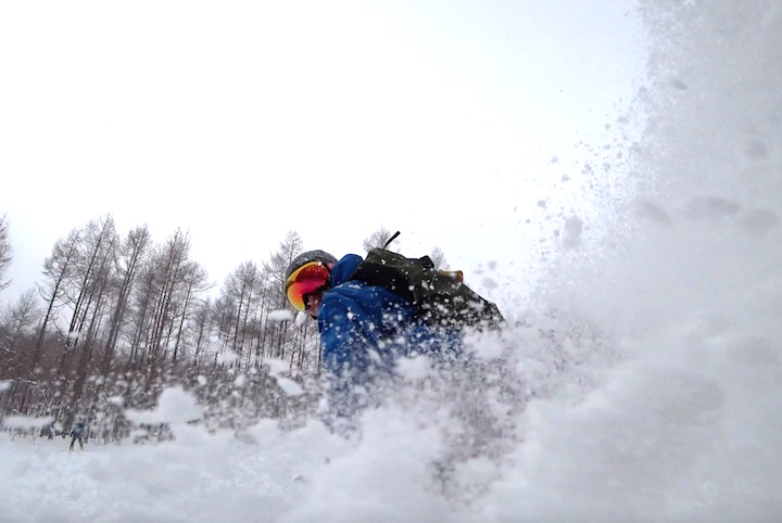 東北新幹線で安比高原スキー場へワープ　アクションカムでの自撮りに挑戦！