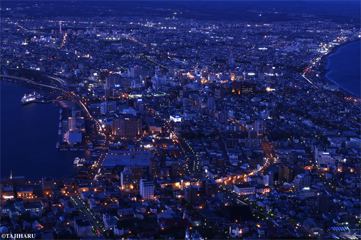 夜景、修道院、海鮮丼…フォトジェニックな函館でロマンチックな女子旅