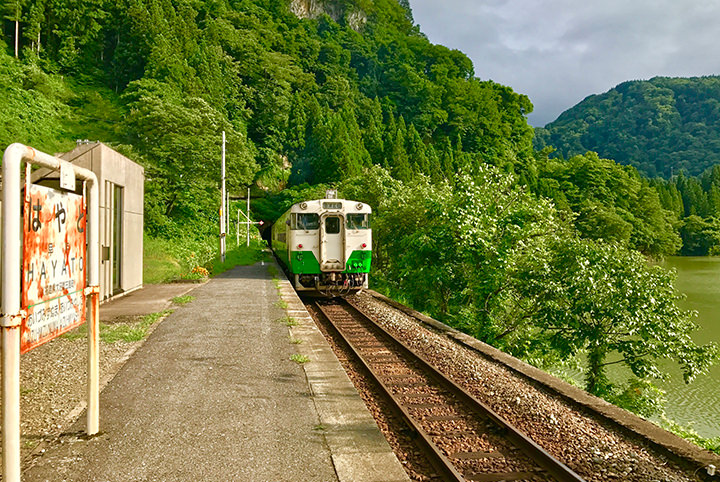 【東北の秘境駅5選】鉄道マニアも注目！旅情あふれる駅を訪ねて