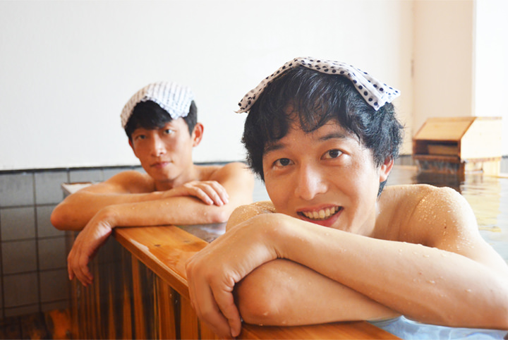 箱根の温泉を日帰りで楽しむ！仲良し俳優の2人旅にほっこり♪