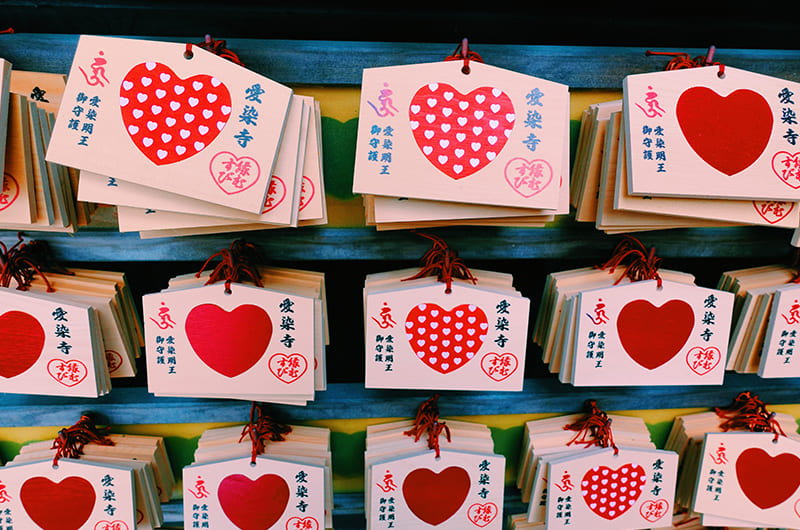 【縁結びの旅】かわいい！ハートの絵馬＆山門で願掛け・加賀温泉