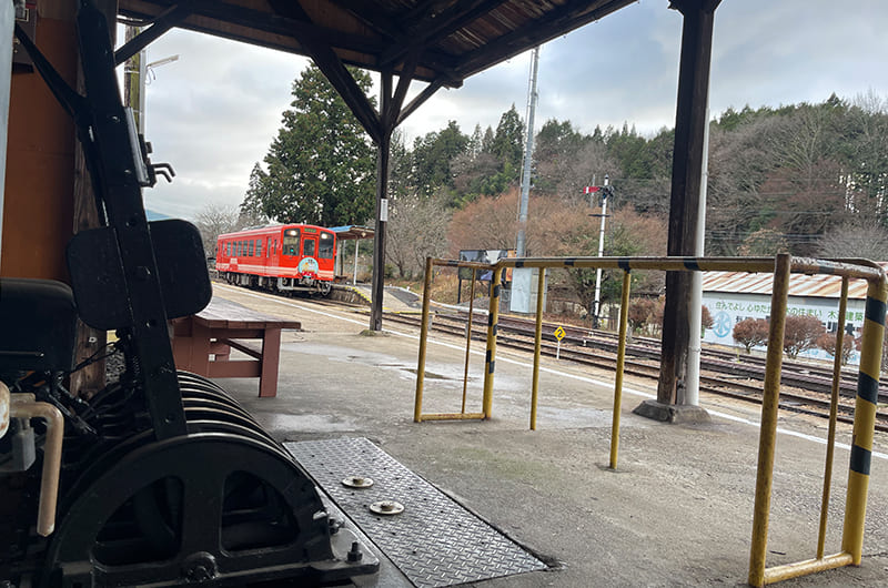 明知鉄道「グルメ食堂車」岐阜の食と沿線の観光を楽しむ列車旅