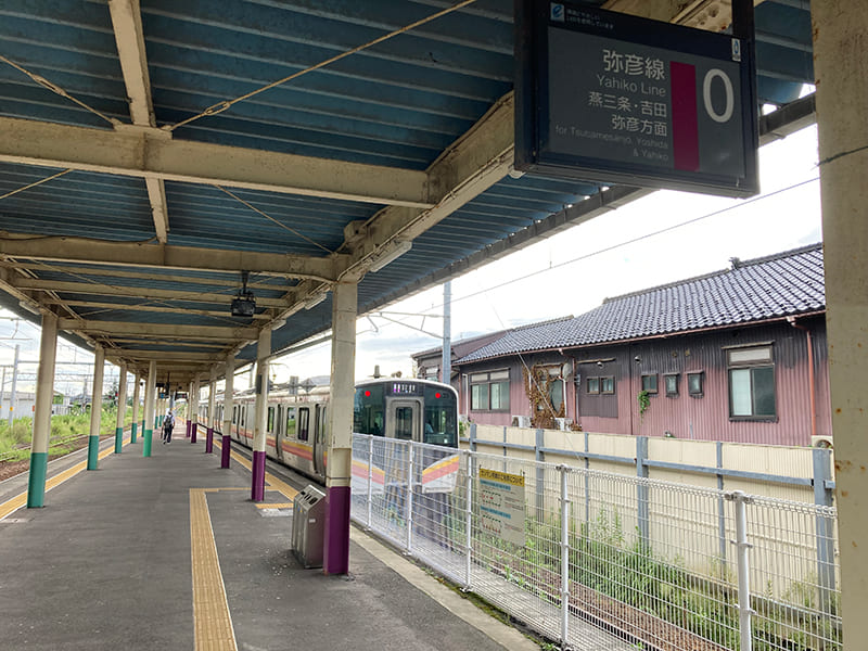 東三条駅　0番線のりば