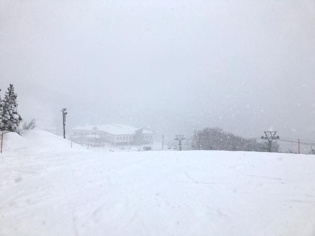 雪深くなったゲレンデ