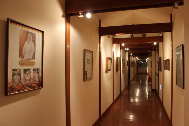 仙南シンケンファクトリーのレストラン通路