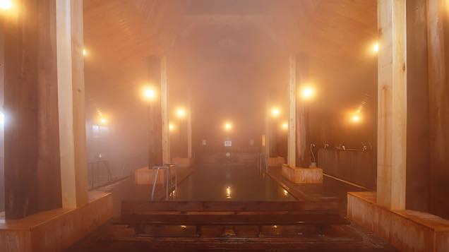 広々とした大浴場