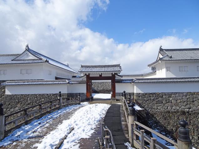 山形城東大手門