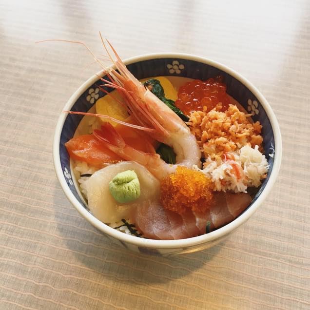 海鮮丼