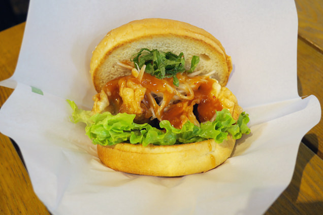 宇都宮野菜餃子バーガー