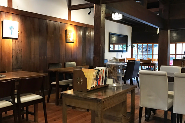 日光珈琲　御用邸通　店内