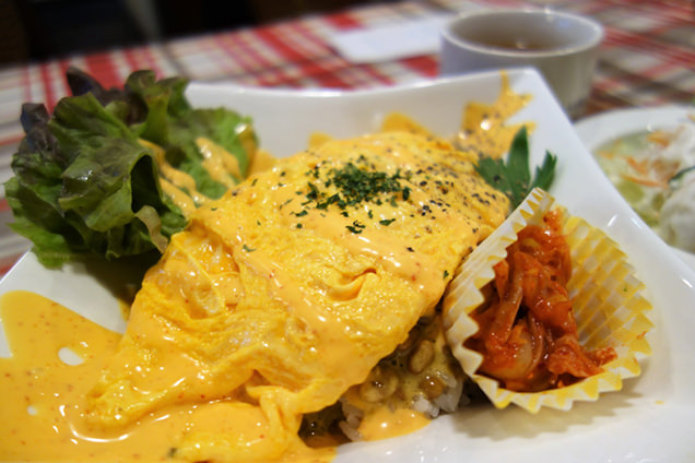 花きゃべつ　洋風納豆ねばり丼