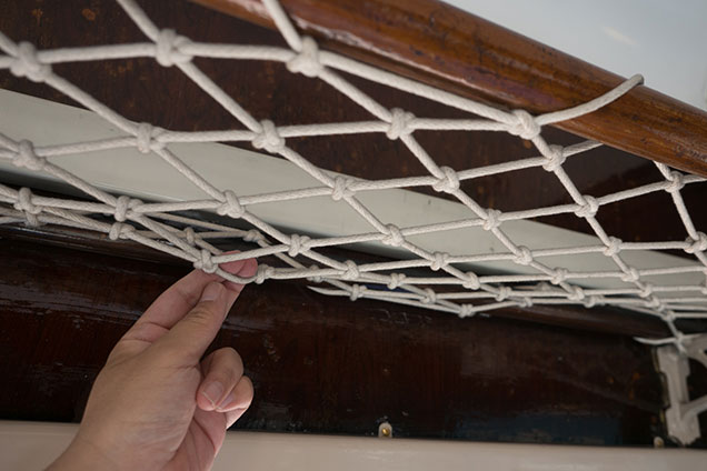 レトロ客車の網棚