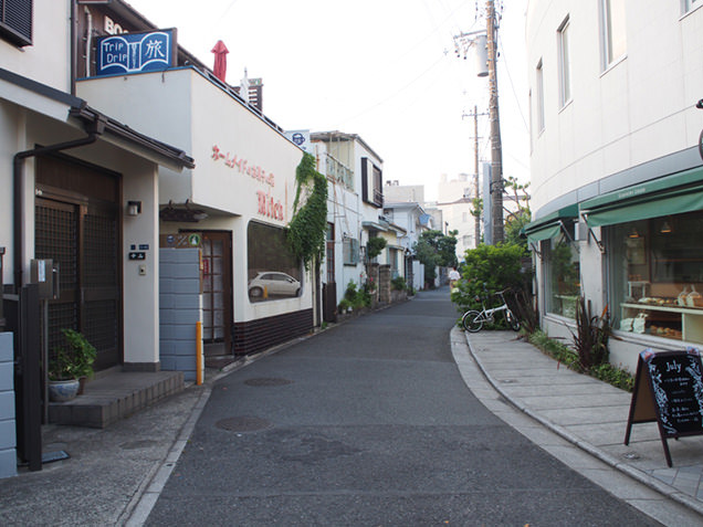 鎌倉駅西口　magali近くの路地