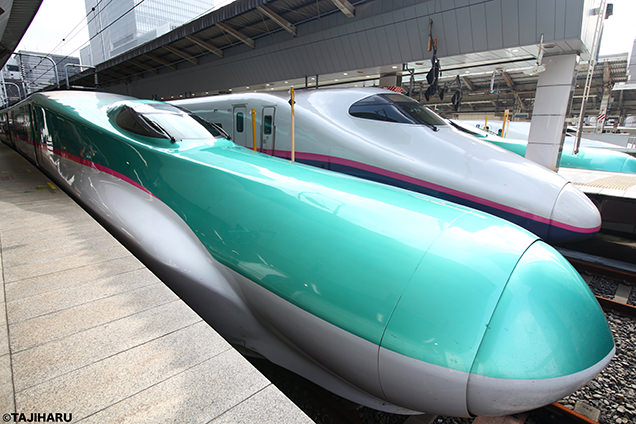 北海道新幹線　はやぶさ