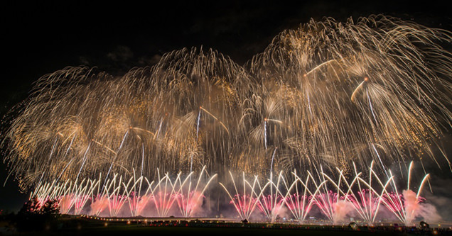 復興祈願花火・フェニックス2017