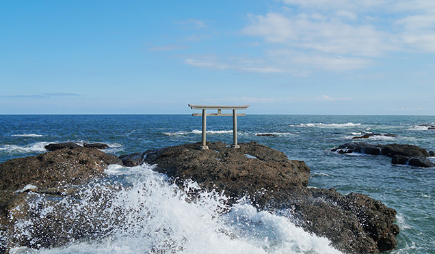 大洗磯前神社　神磯の鳥居