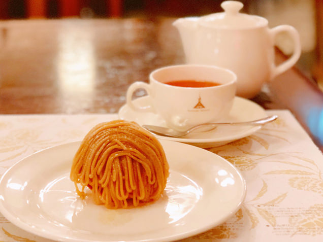 モンブランと紅茶