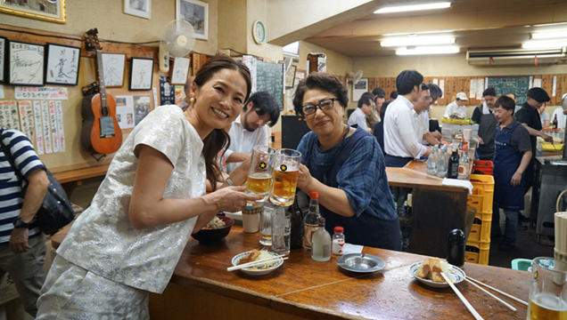 富士屋本店　女将