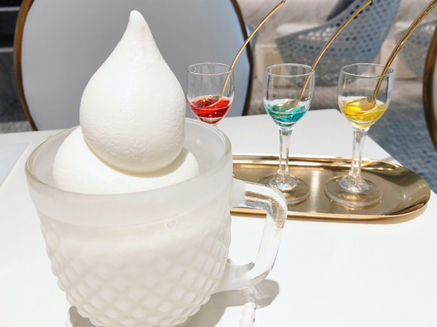 MiLKs　ソフトクリームと3種のリキュール