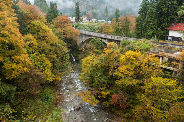 只見線　只見川支流