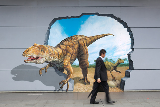 福井駅　恐竜トリックアート