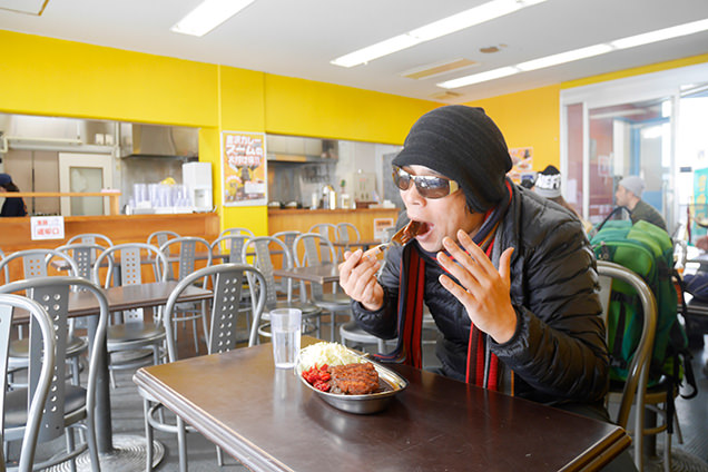 竜王スキーパーク　バスインフォメーションセンター　ゴーゴーカレー