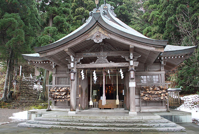 真山神社
