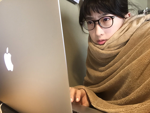 タイピングをするはましゃか