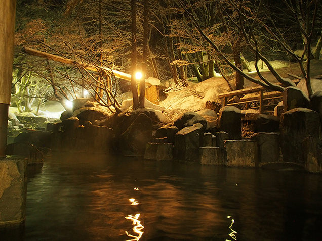 宝川温泉 汪泉閣　摩訶の湯