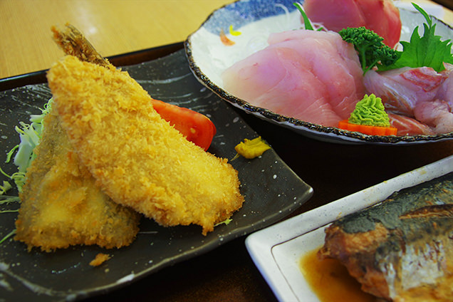 おさかな倶楽部　まんぷく定食