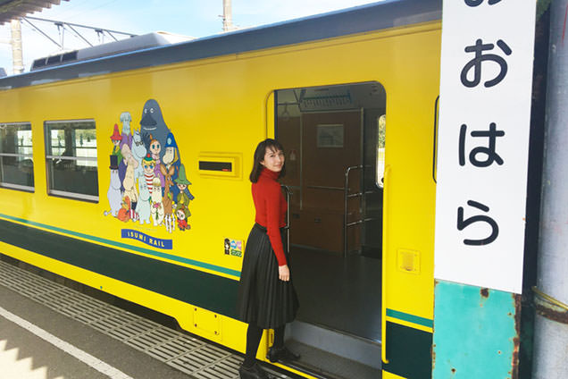 大原駅　ムーミン列車