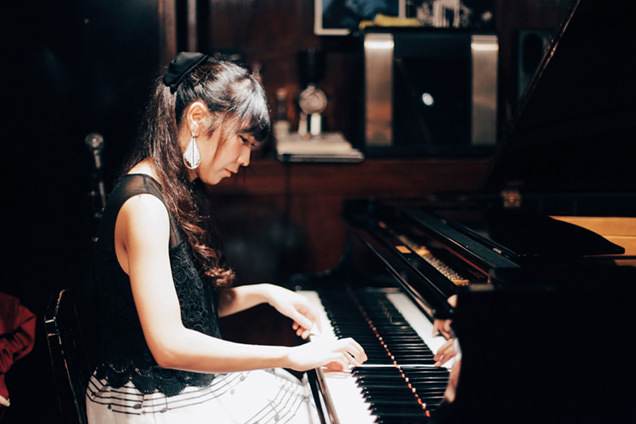 Free Flight　ジャズ生演奏