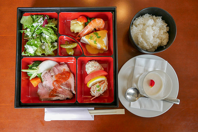 サロン ド カフェ・アンジュ　フランス花見弁当