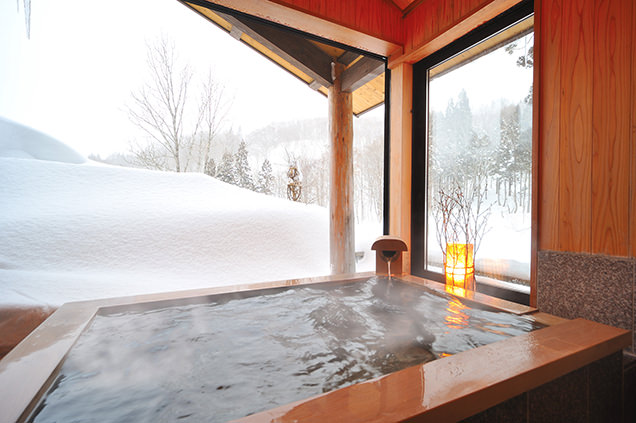 変若水の湯　つたや　露天風呂