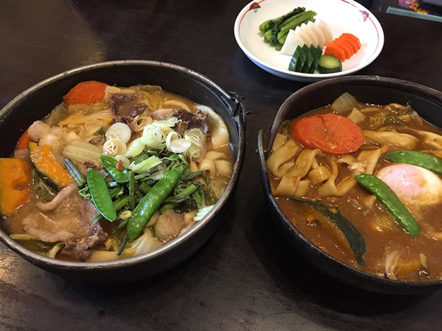 甲州ほうとう 小作 甲府駅前店　熊肉ほうとうとカレーほうとう