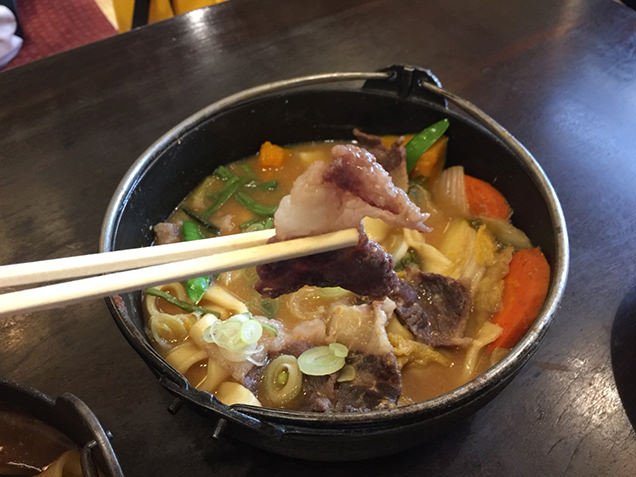  甲州ほうとう 小作 甲府駅前店　熊肉ほうとう