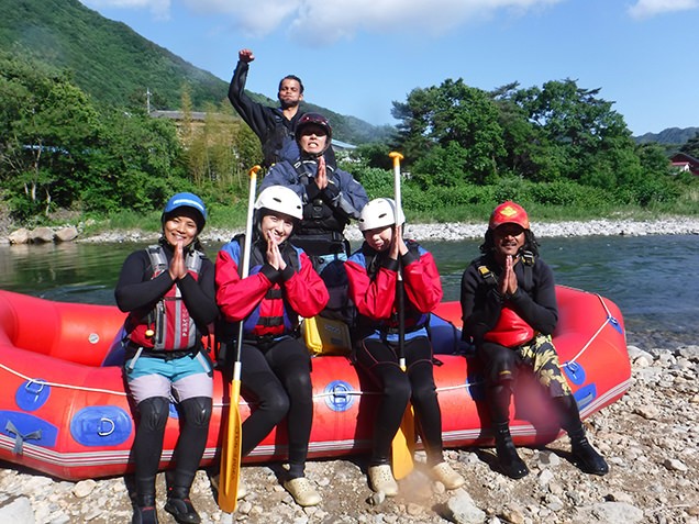 水上ラフティング