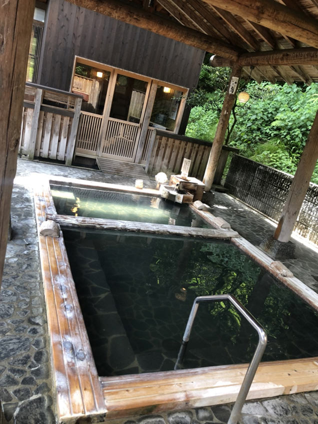 ひなの宿ちとせ　露天風呂「月見の湯」
