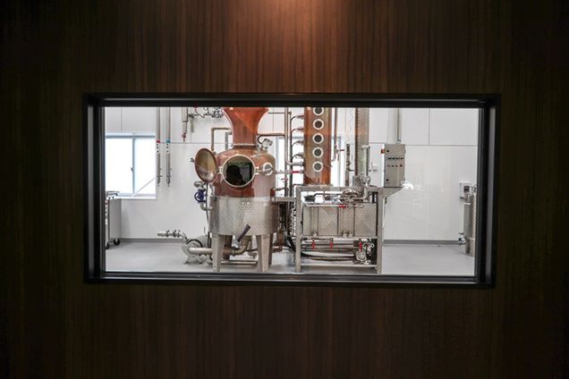 逢瀬ワイナリー　蒸留機