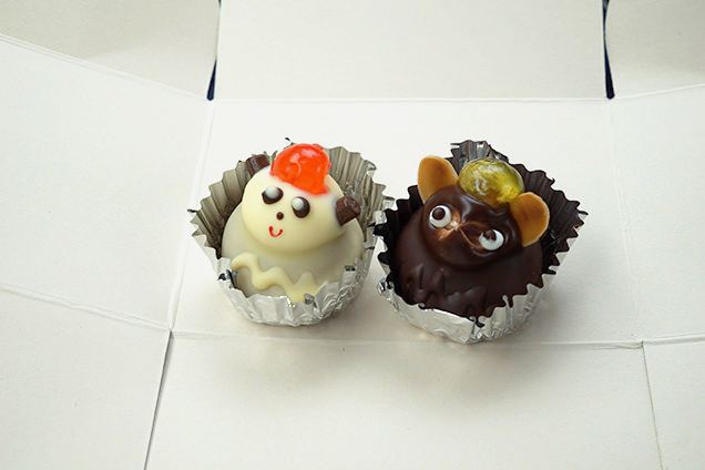 翁堂のパンダケーキとたぬきケーキ