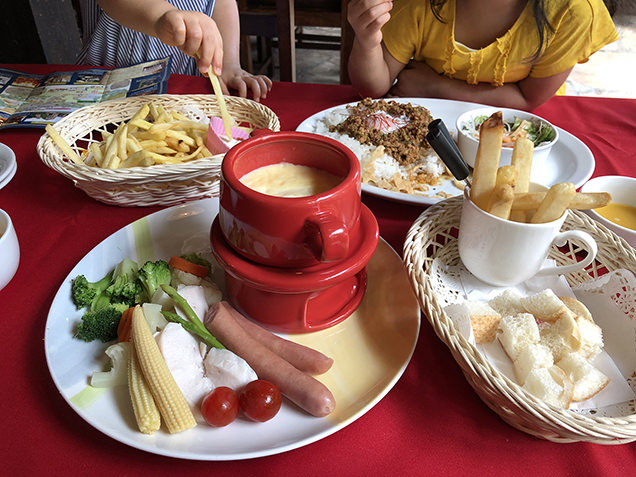 ロックハート城のインスタ映えランチ