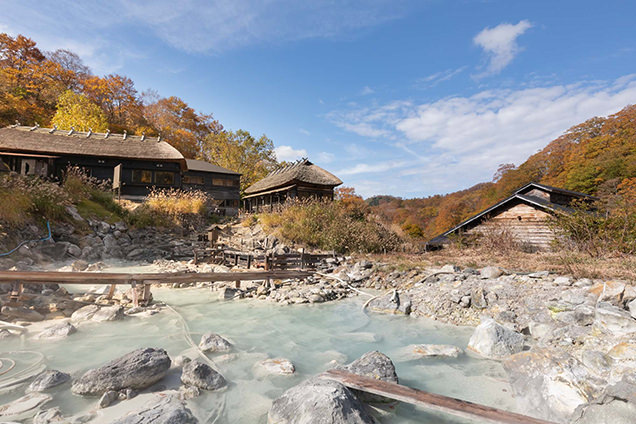 乳頭温泉郷　黒湯温泉