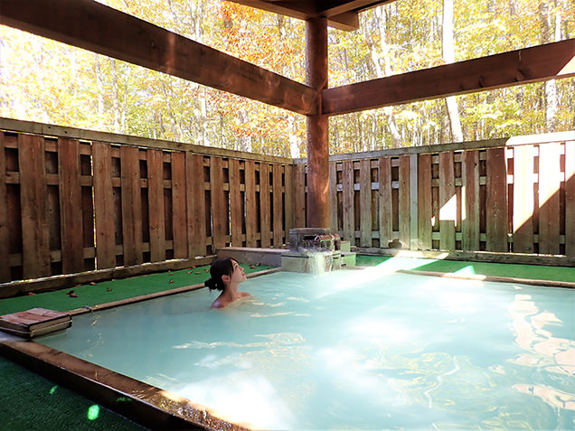 乳頭温泉郷　休暇村乳頭温泉郷　露天風呂