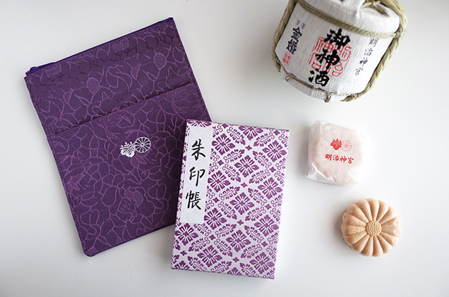 御朱印帳袋、ミニ樽、モナカ