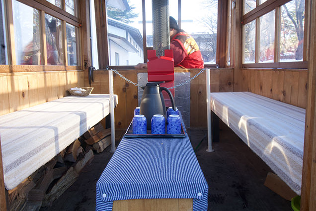 星野リゾート　青森屋　ストーブ馬車