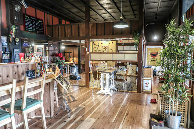 本宮カフェの店内