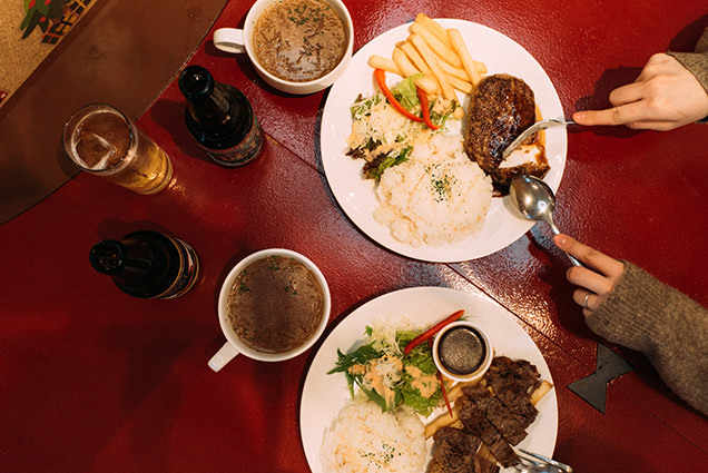 ウィスラーステーキライスと、あらびきハンバーグ＆ライス