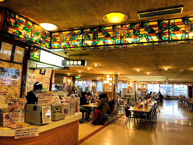 マルカンビル大食堂