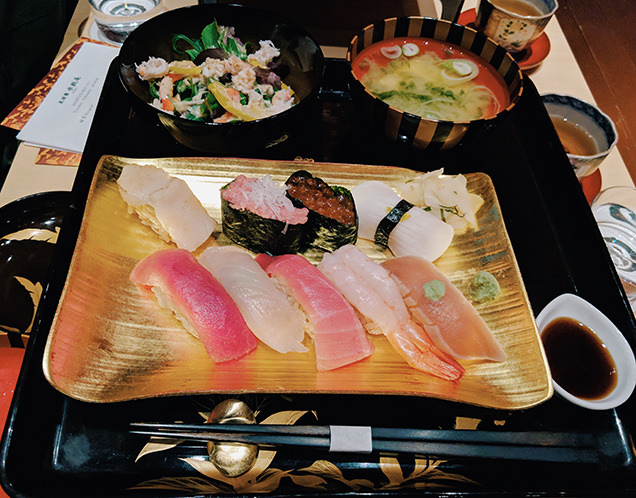 すし栄のお寿司