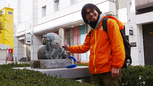 ぎんざもーる　モルちゃん像